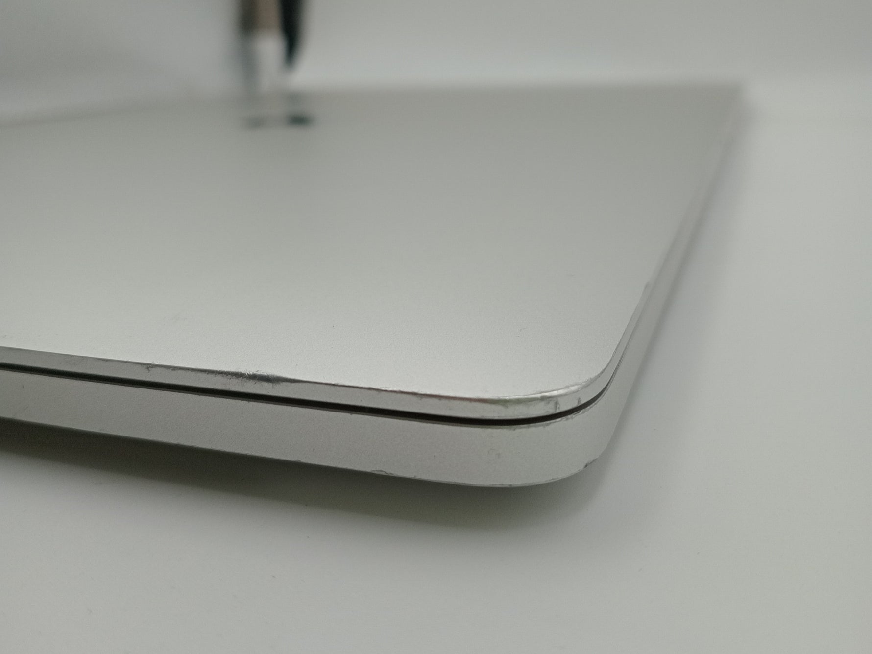 Apple MacBook Pro 15-inch, A1990 Mid 2018 i7 6-Core