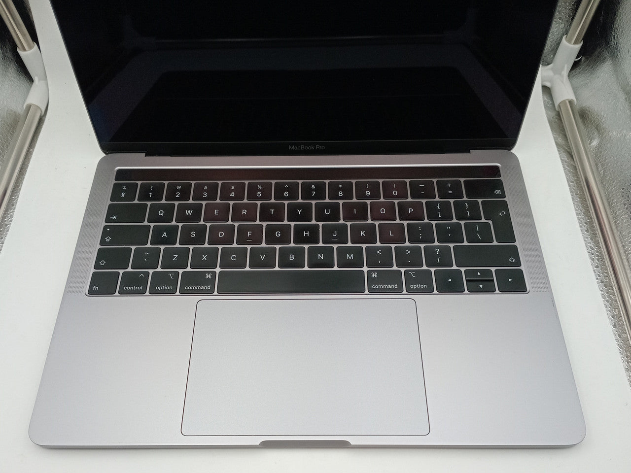 Apple Apple MacBook Pro 13-inch, A1989 Mid 2019 i5 Quad- Refurbished
