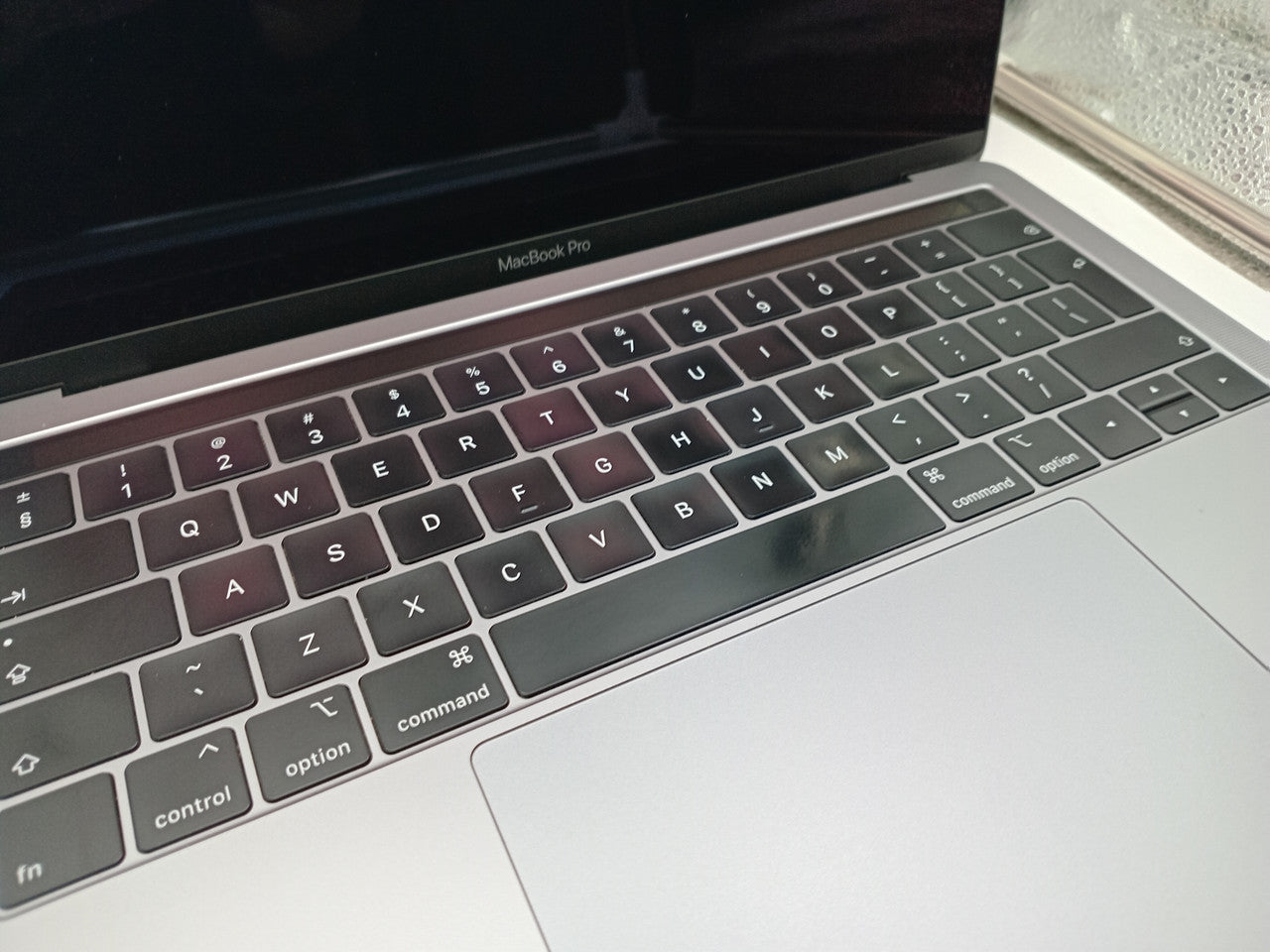 Apple Apple MacBook Pro 13-inch, A1989 Mid 2019 i5 Quad- Refurbished
