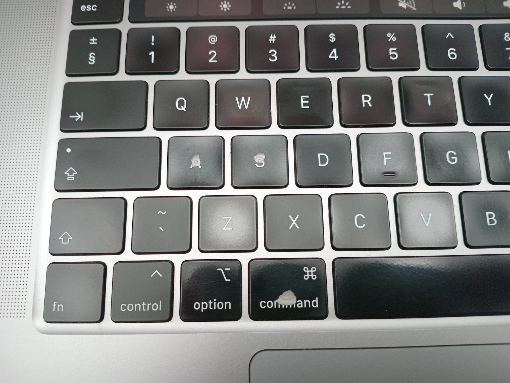 Apple MacBook Pro 16-inch, A2141 Late 2019 i7 6-Core